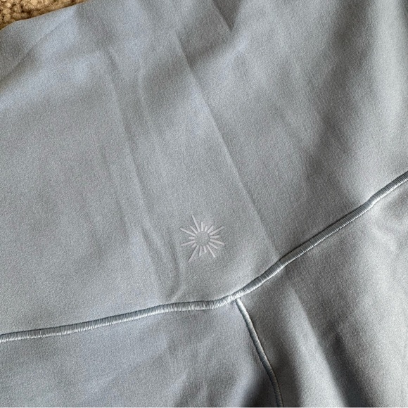 NWT OFFLINE By Aerie Real Me High Waisted Crossover Flare Legging Blue Large - Picture 12 of 15